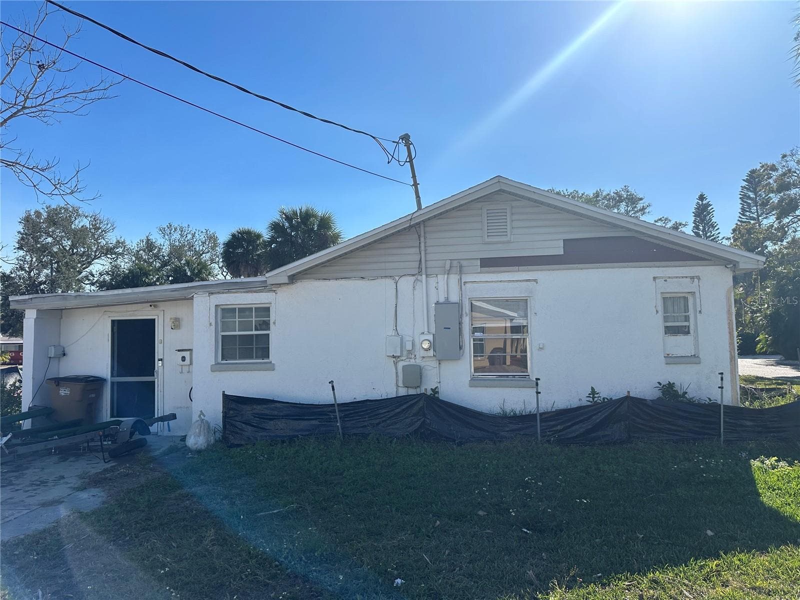 1811 2nd St photo 4