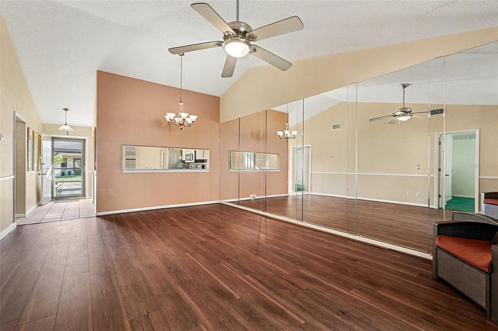 38345 Cottonwood Pl #38345 photo 4