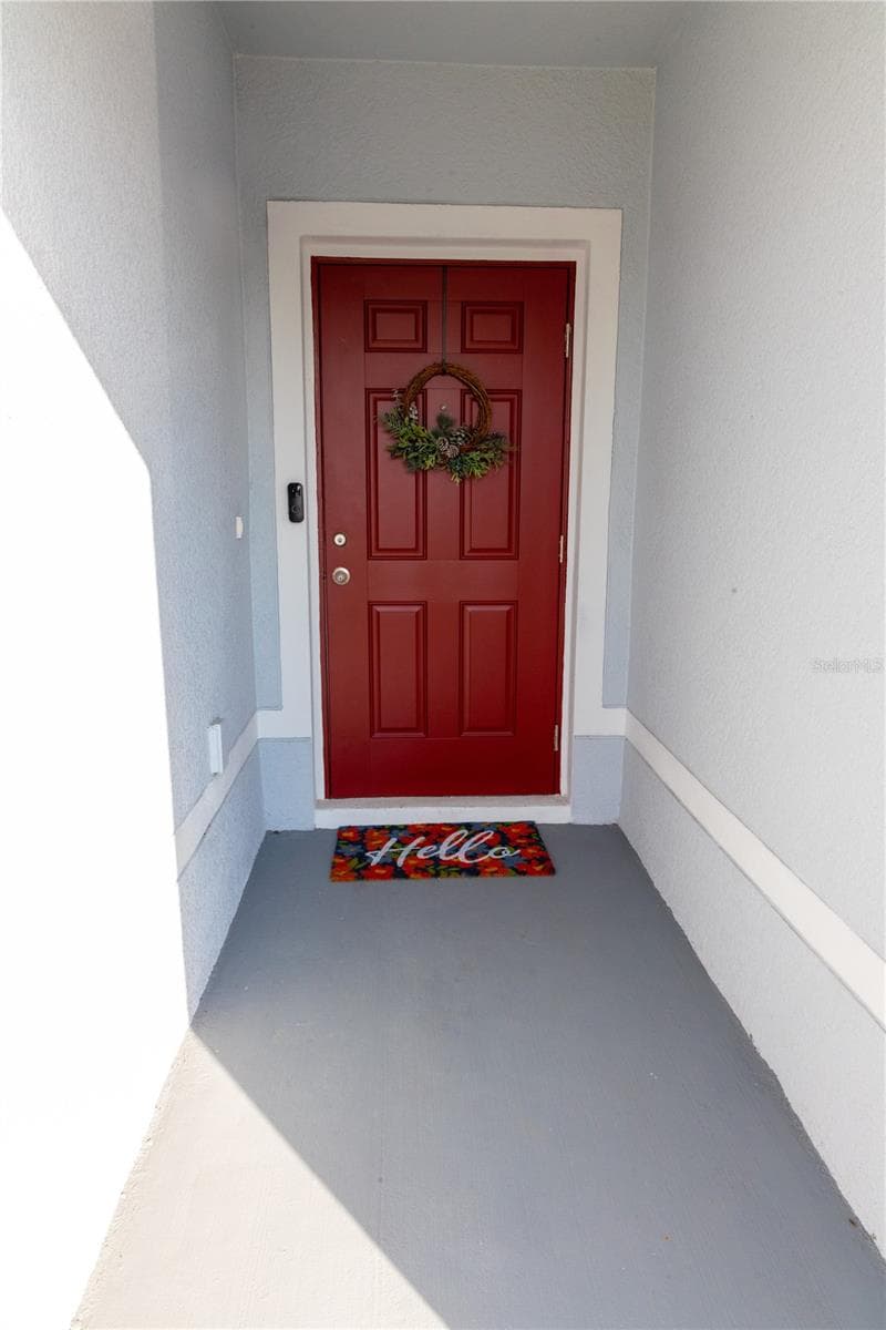 178 Brofield St photo 3