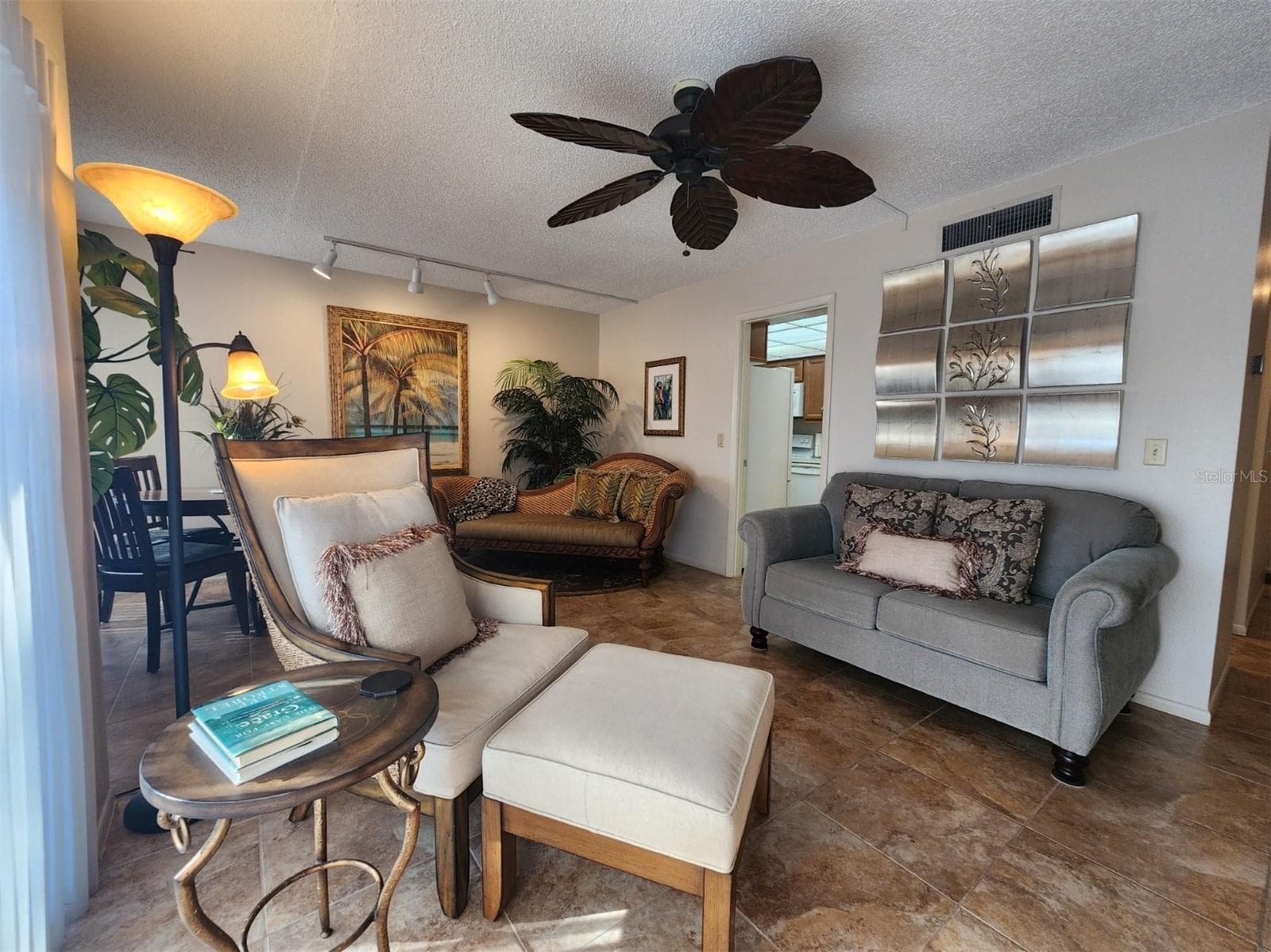 2132 Lakewood Club Dr S #8B photo 4