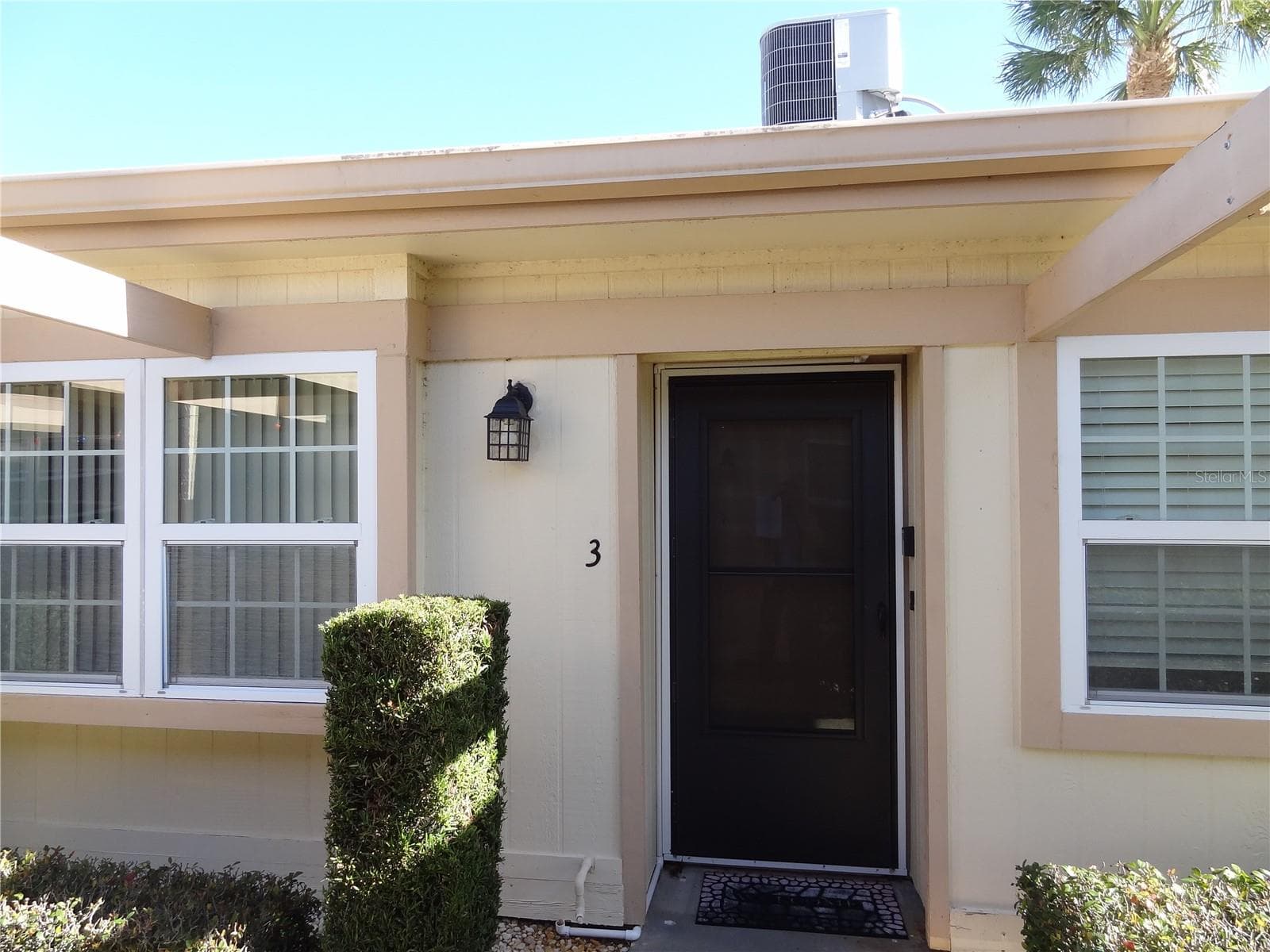 11135 Carriage Hill Dr #3 photo 3
