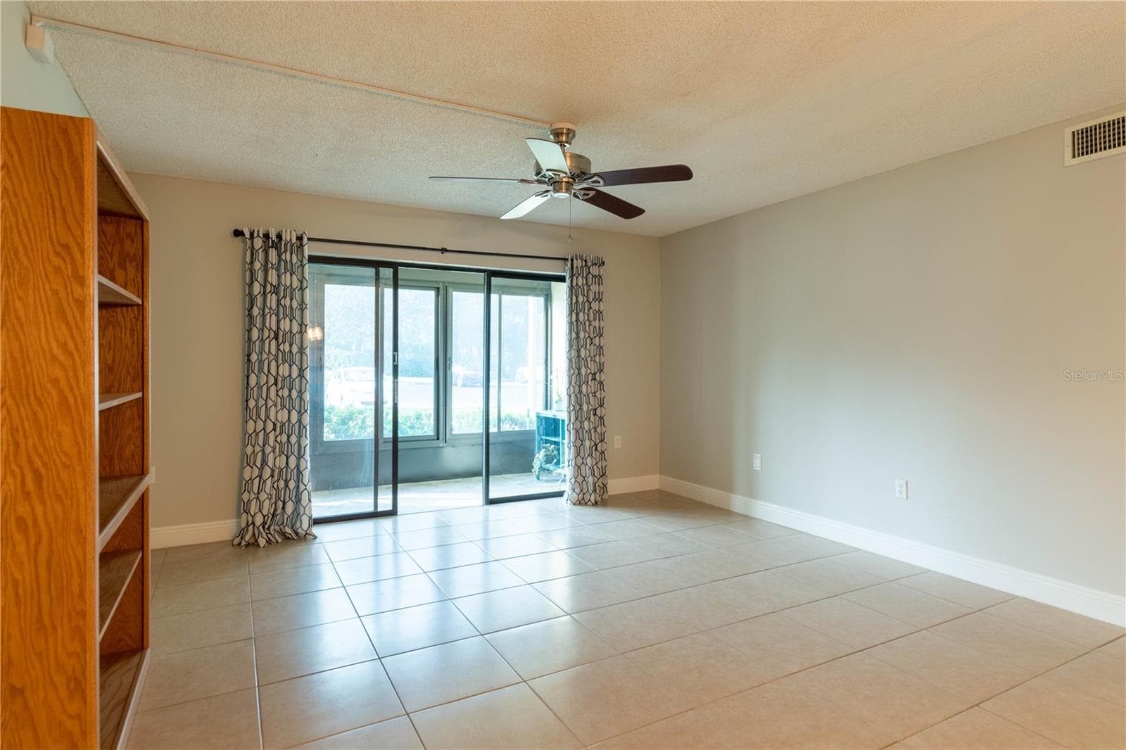 3101 Lake Pine Way #A1 photo 4