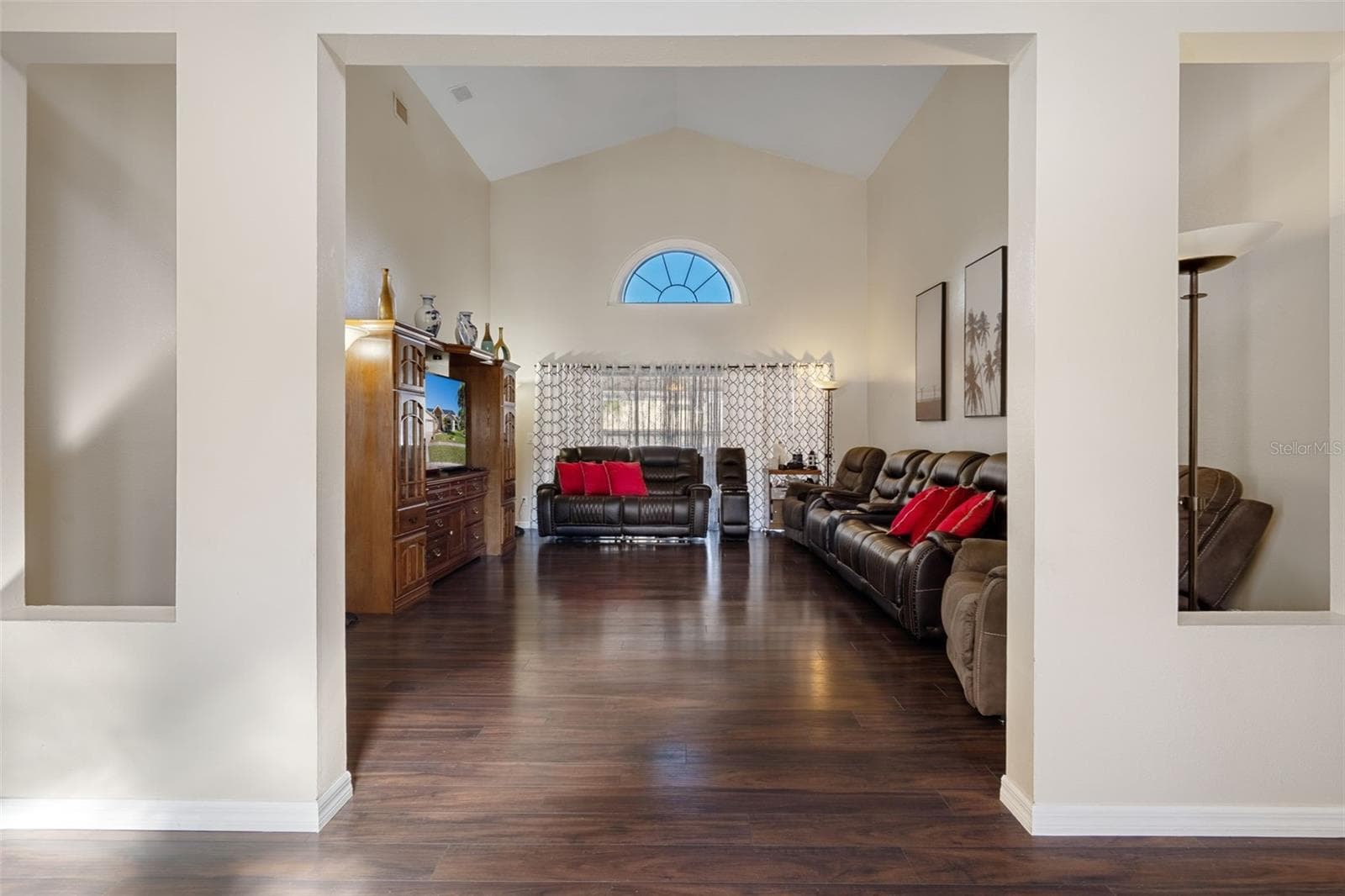10421 Templewood CT photo 5
