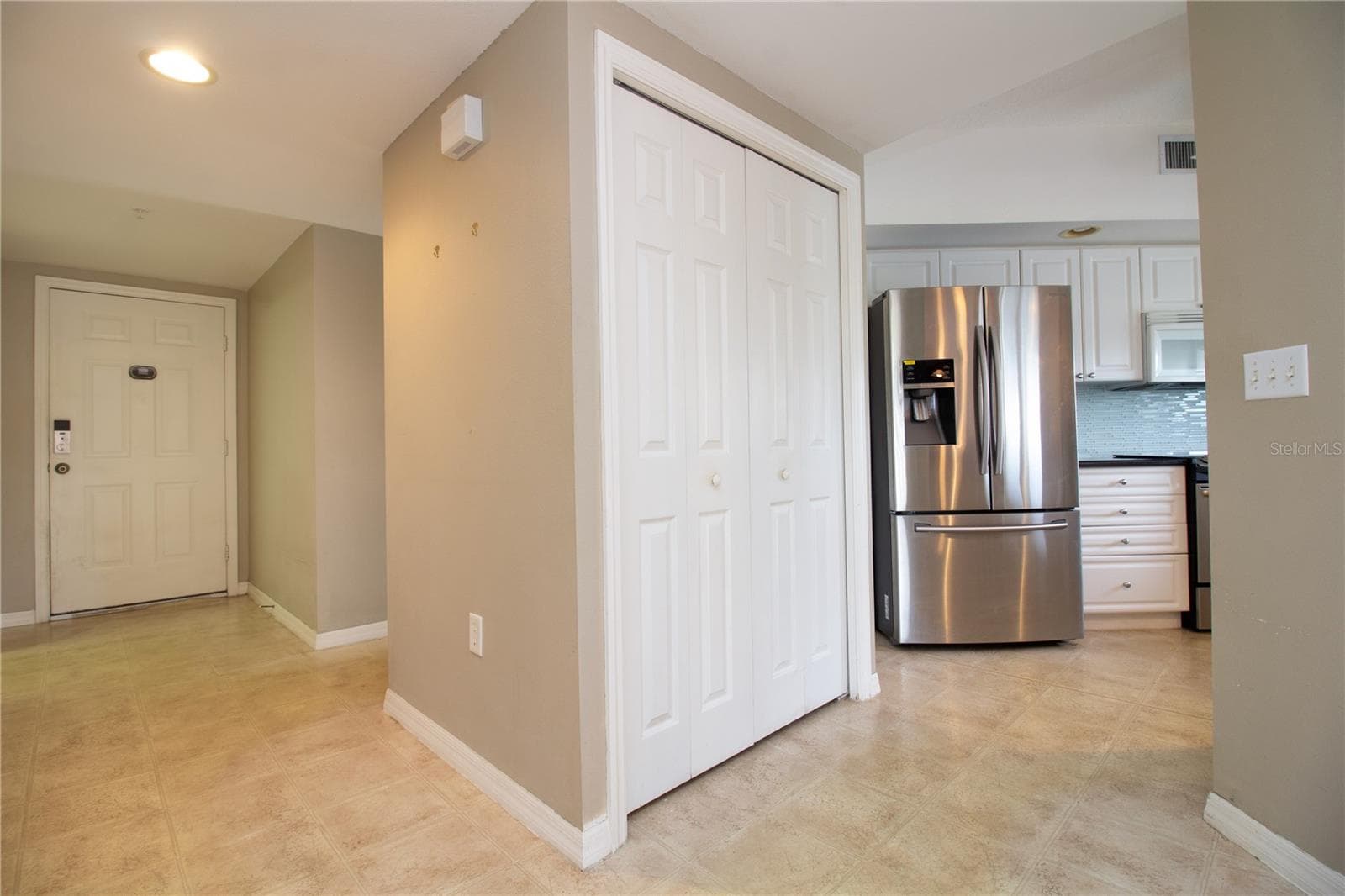 1200 Country Club Dr #1101 photo 3