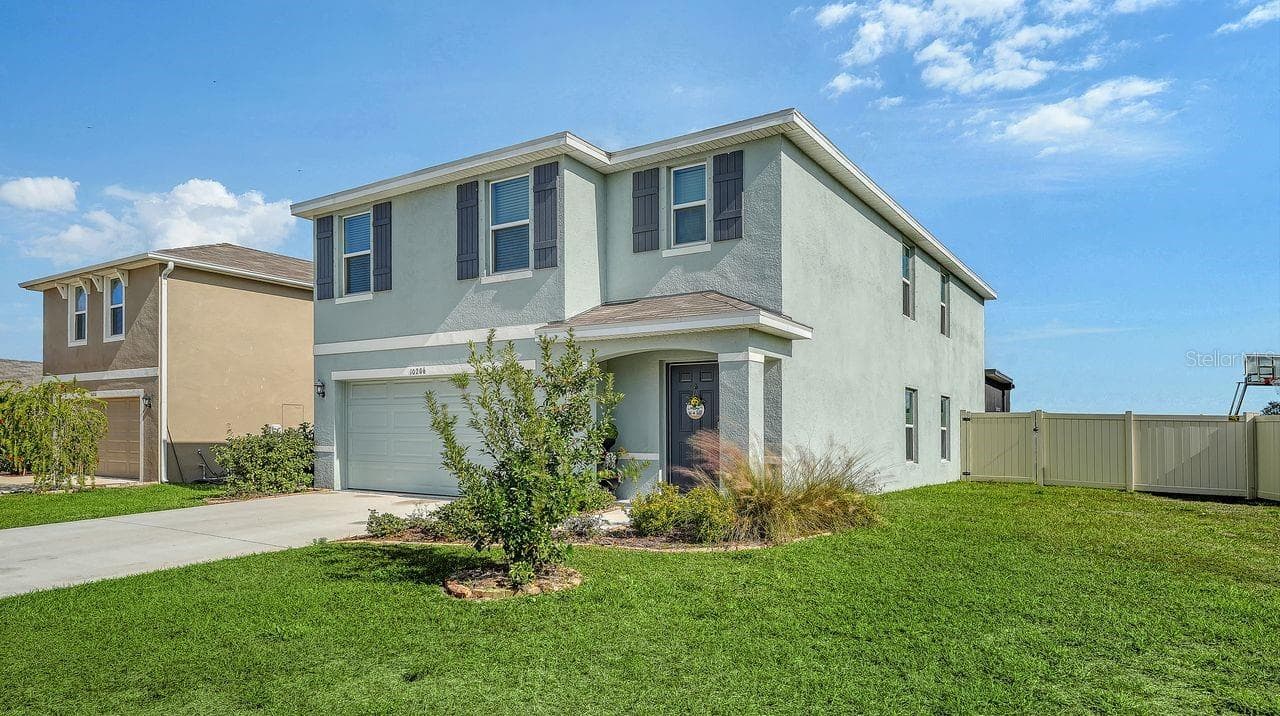 10206 Charlotte Dr