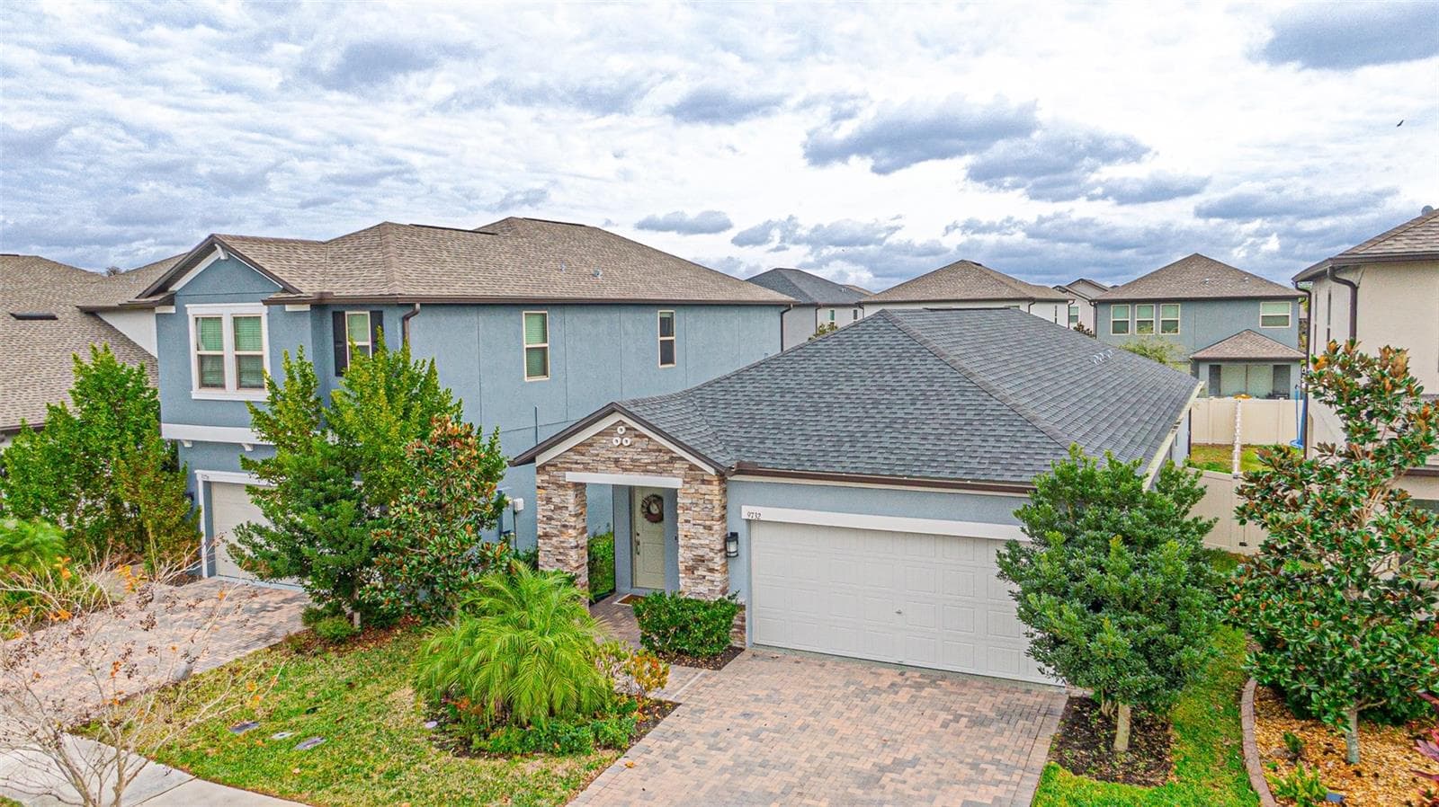 9732 Coneflower CT