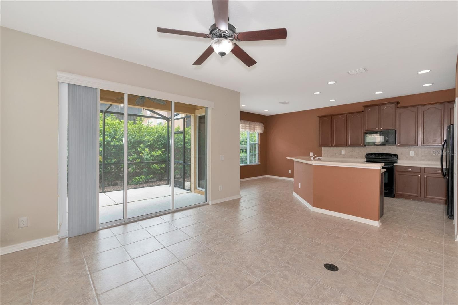 5519 Napa Dr photo 5