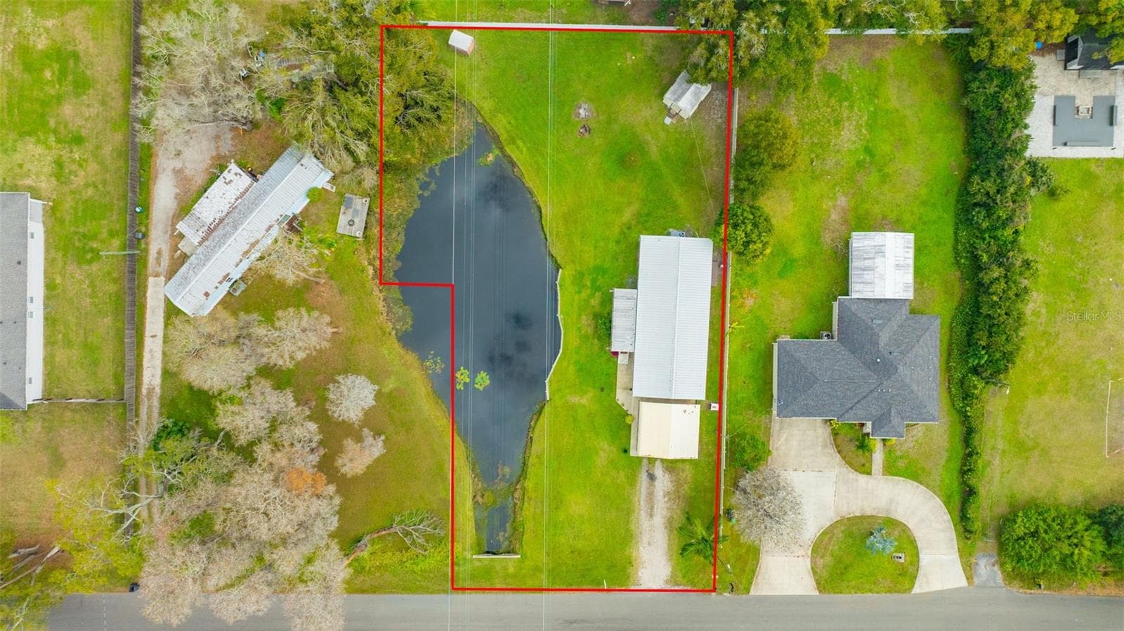 15615 Willowdale Rd photo 4