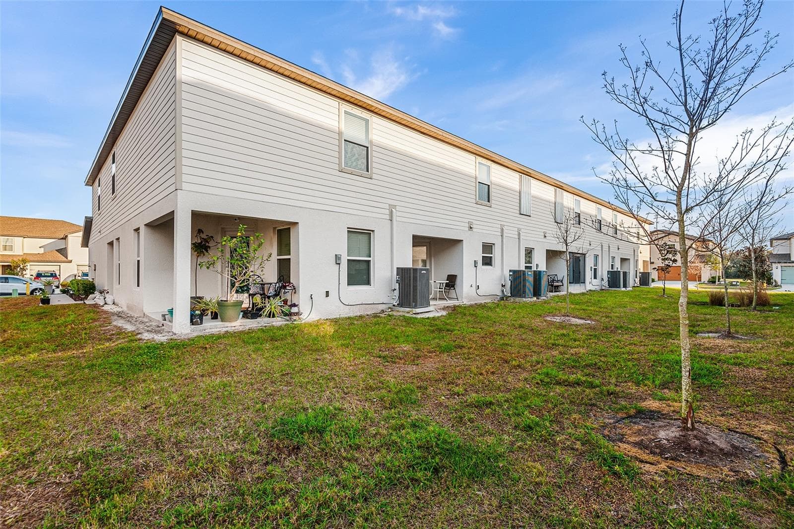 5327 New Friendship Pl photo 3