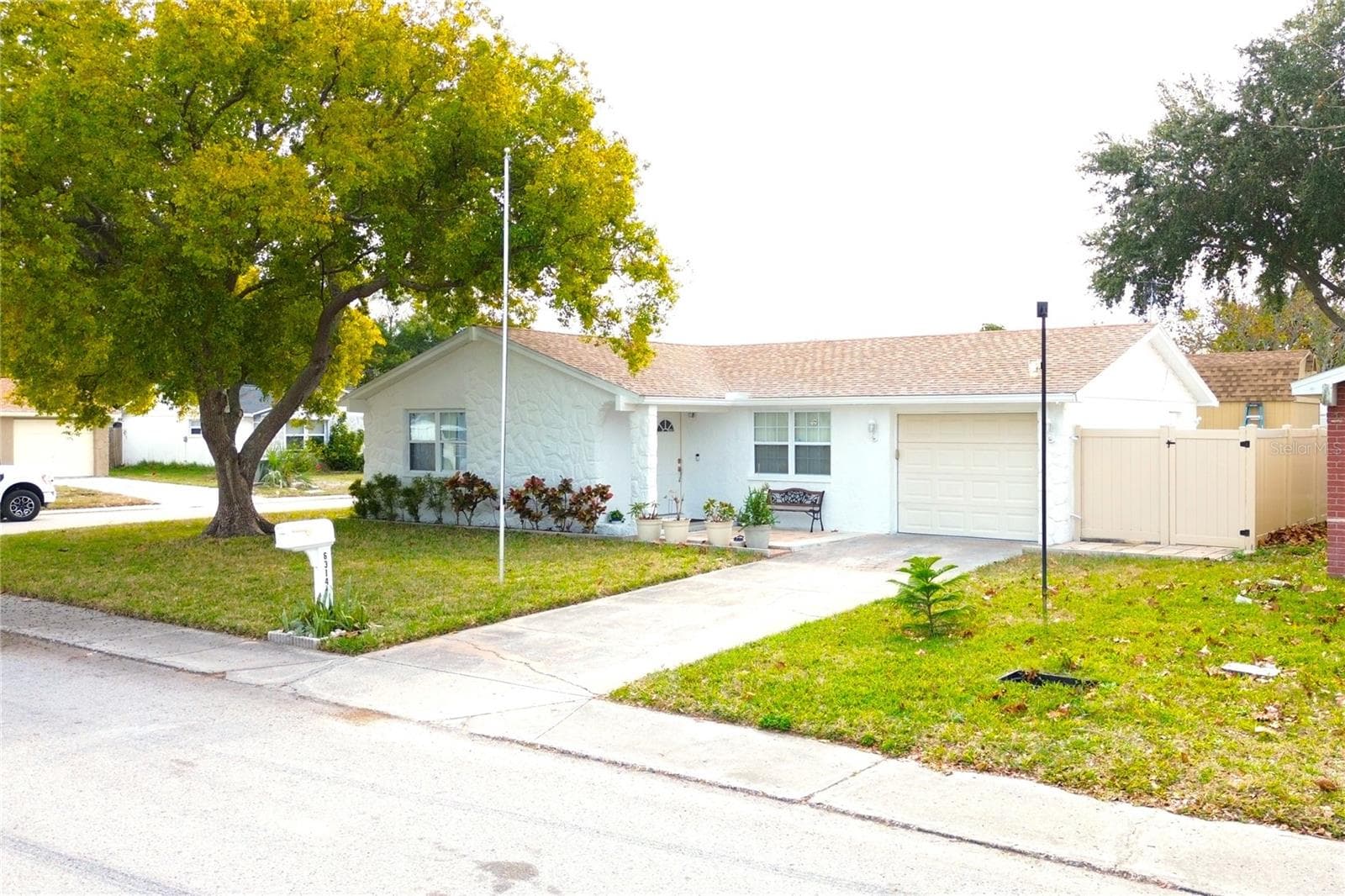 6314 Seabreeze Dr