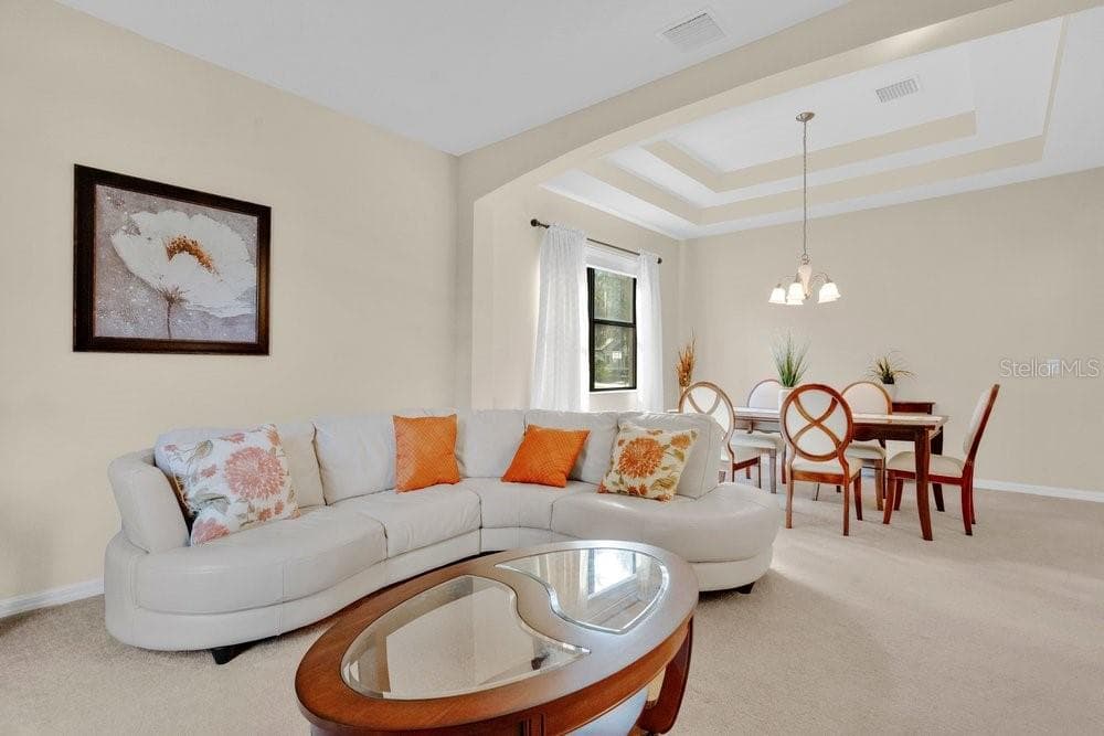 19402 Sweet Grass Way photo 5