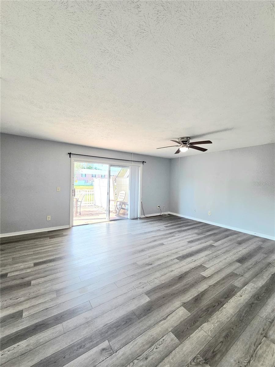 13690 Orange Sunset Dr #102 photo 3