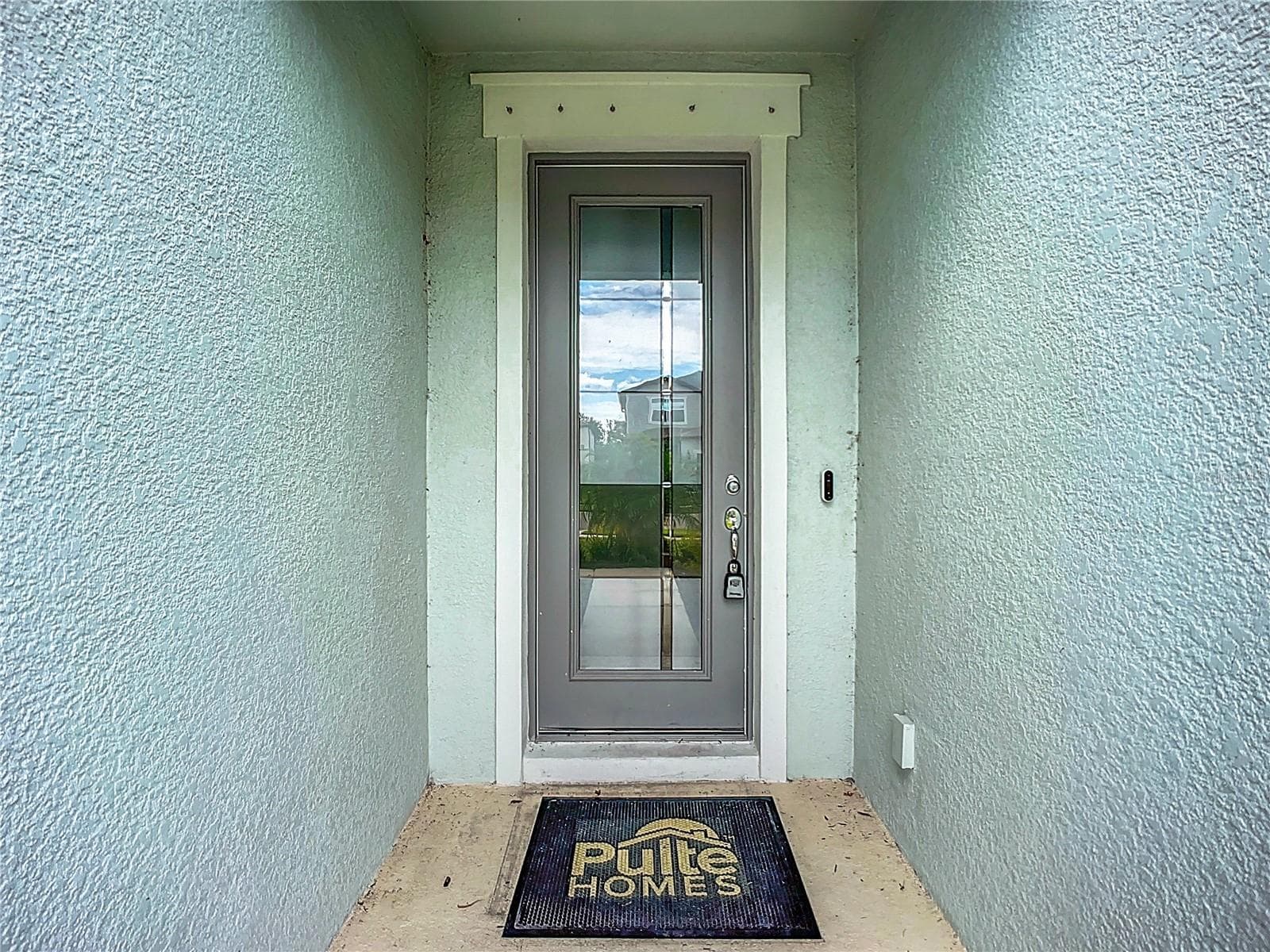 10005 Patterson Way photo 5