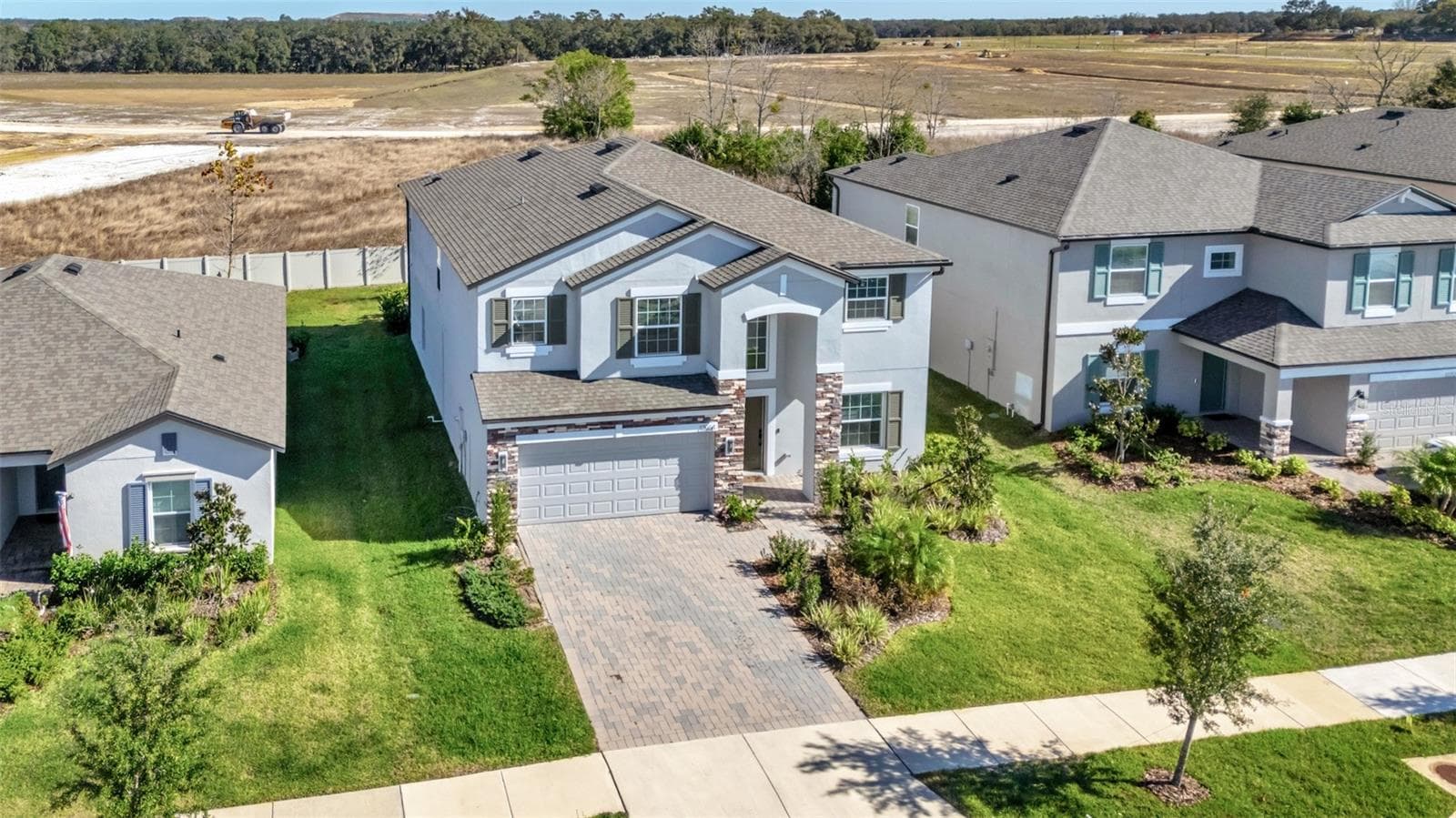 12264 Hilltop Farms Dr photo 4