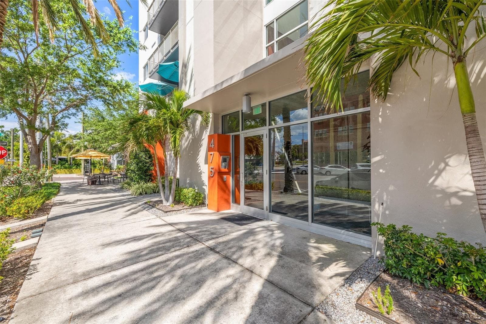 475 2nd St N #201 photo 3