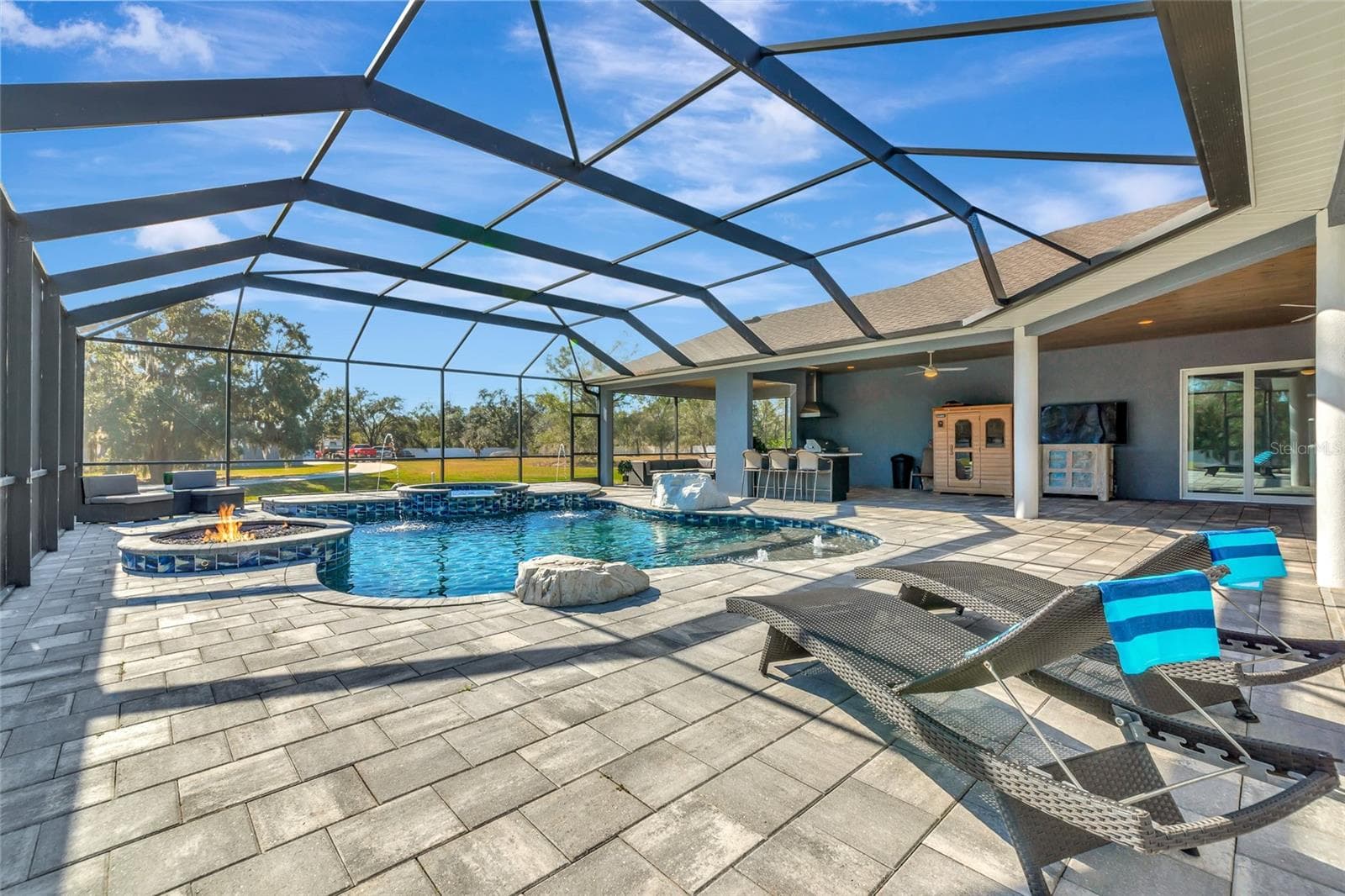 28154 Gopher Hill Rd