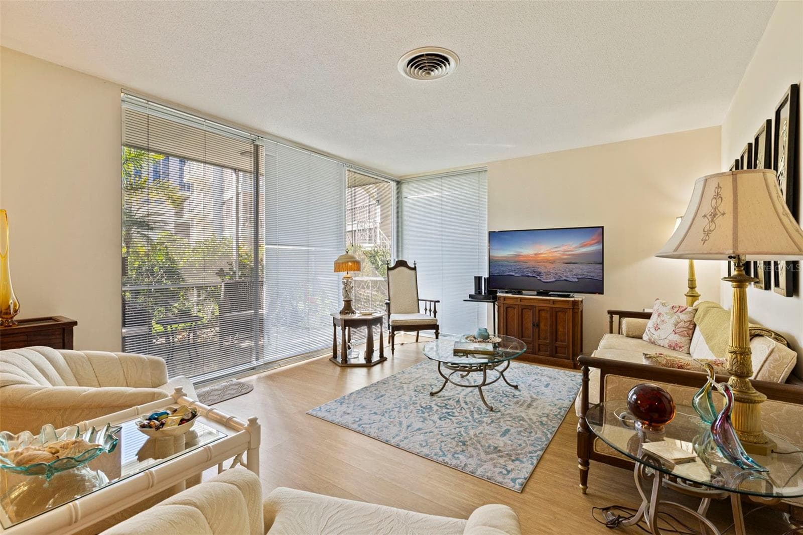 1036 North Shore Dr NE #1 photo 4