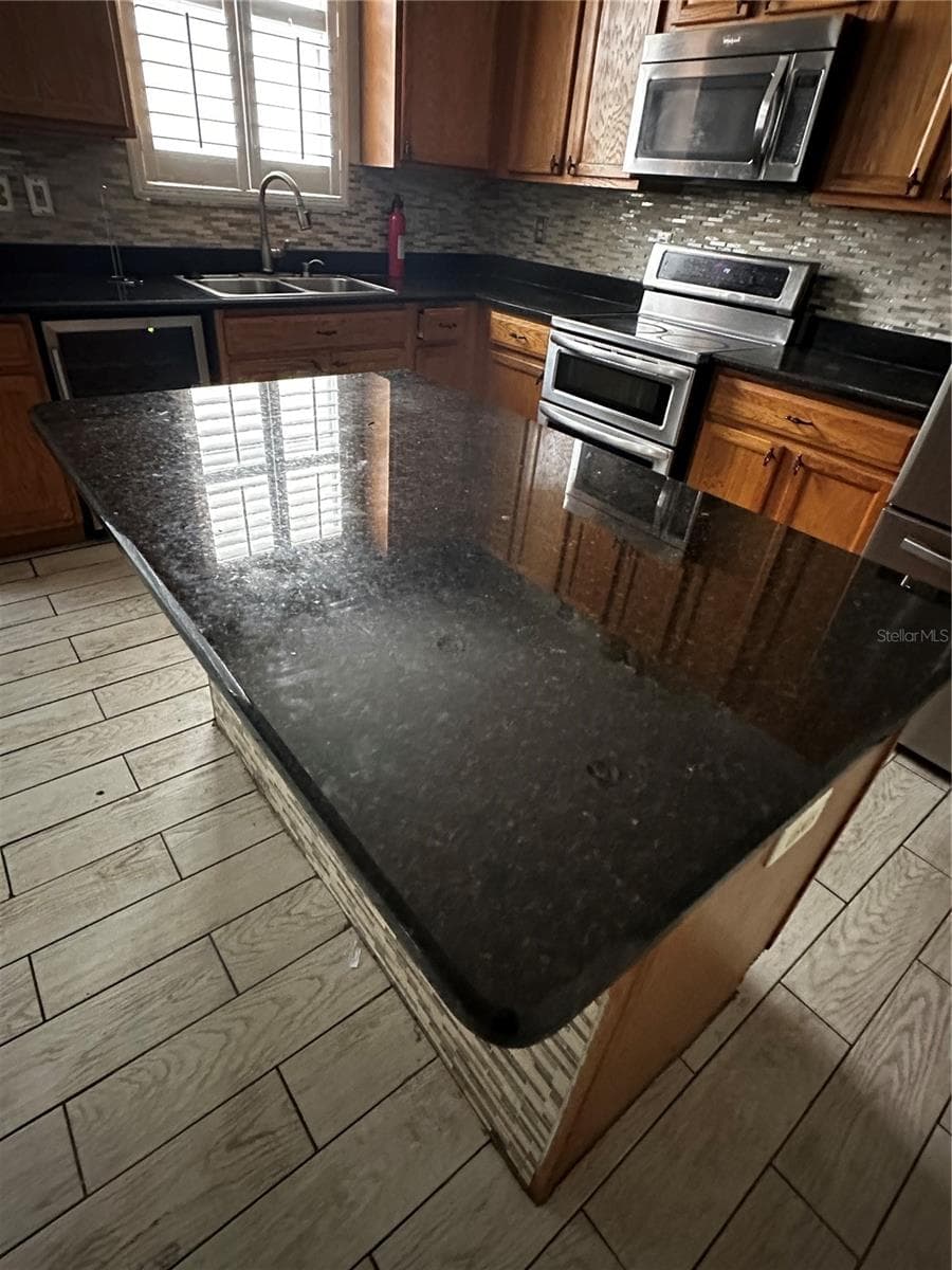 403 Thicket Crest Rd