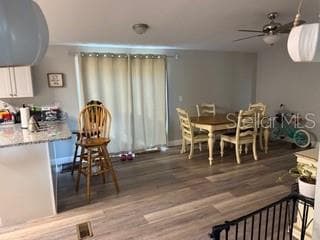 3431 Maple Dr photo 3