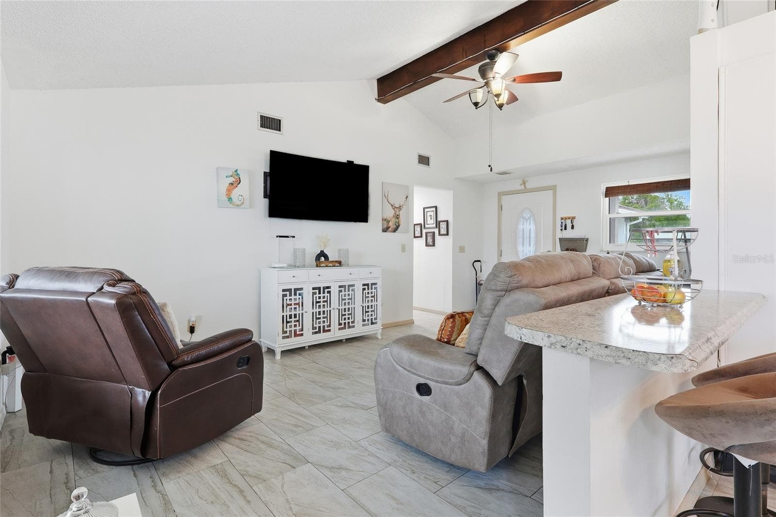 9084 Arndale Cir photo 4