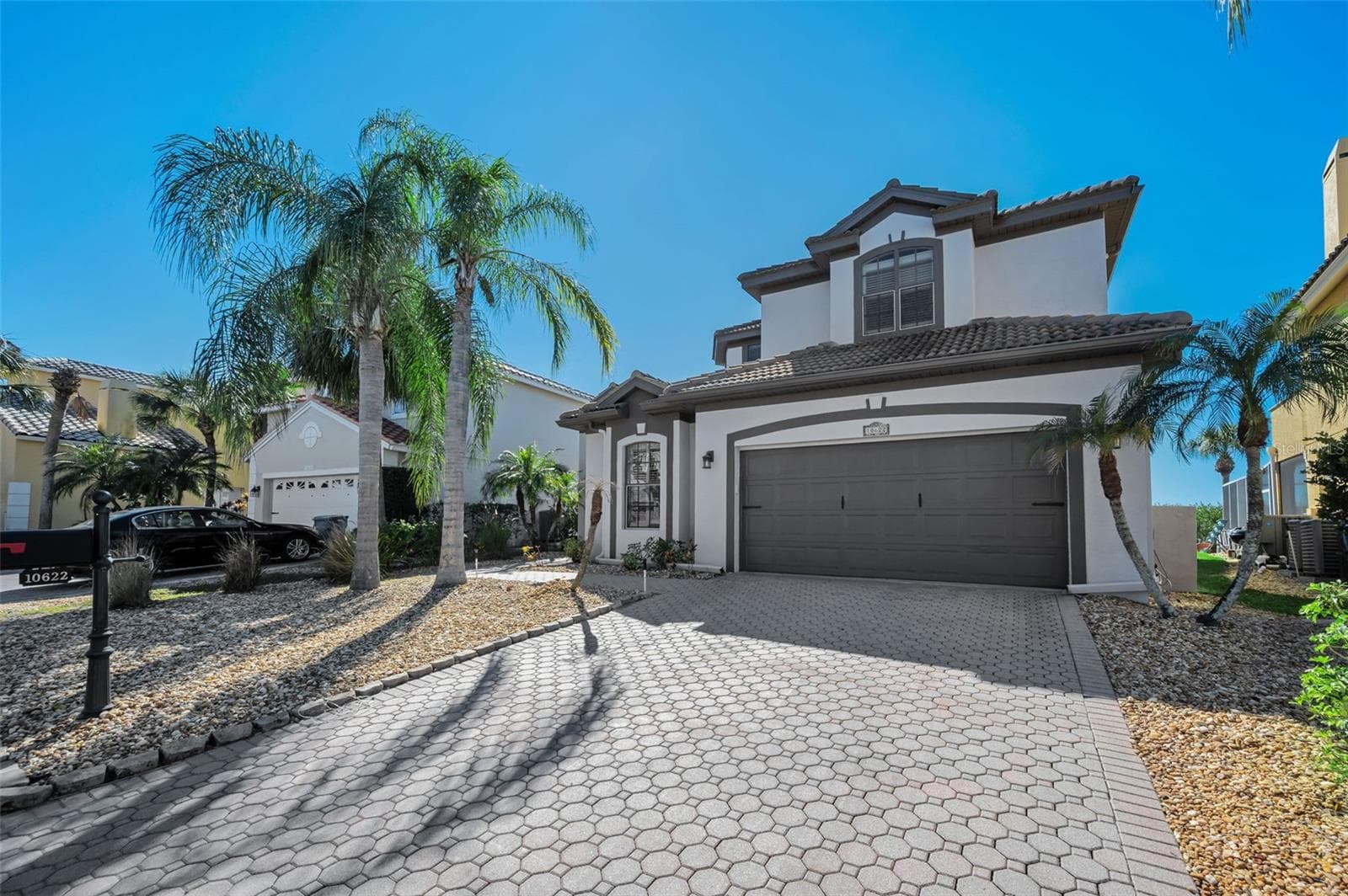 10622 Cape Hatteras Dr photo 4