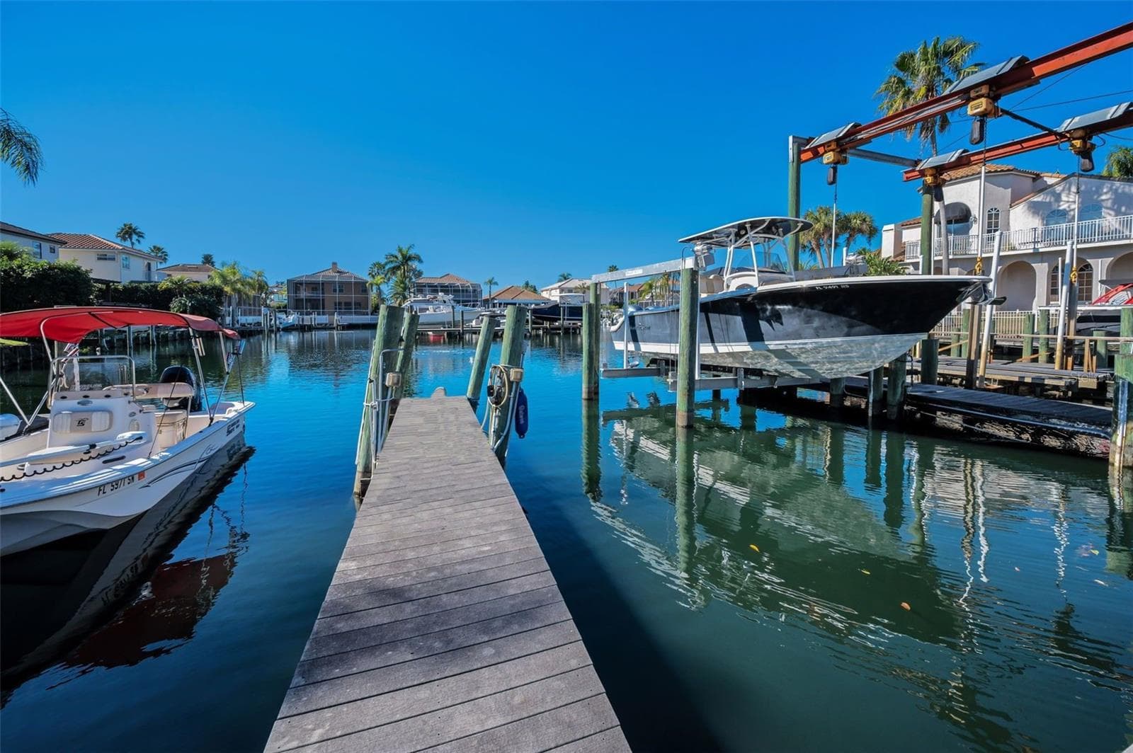 10622 Cape Hatteras Dr photo 3