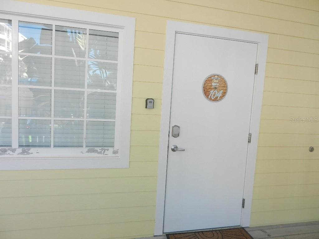 6732 Sarasea Cir #104C photo 4