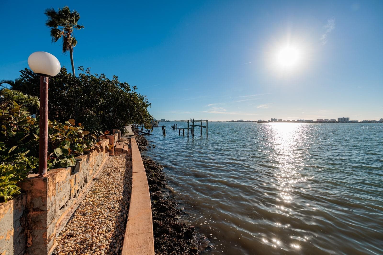 1844 Venetian Point Dr photo 3