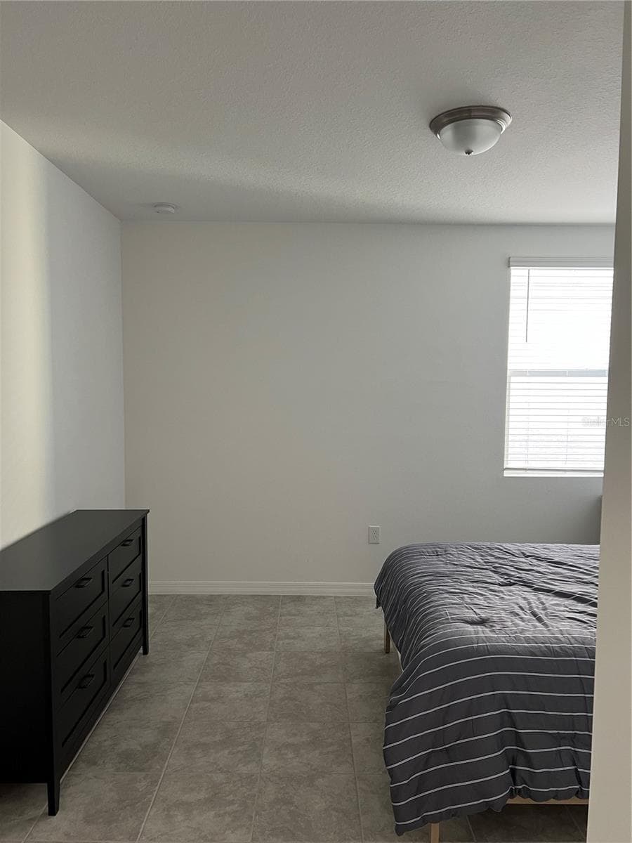 4932 Mainsail St photo 5