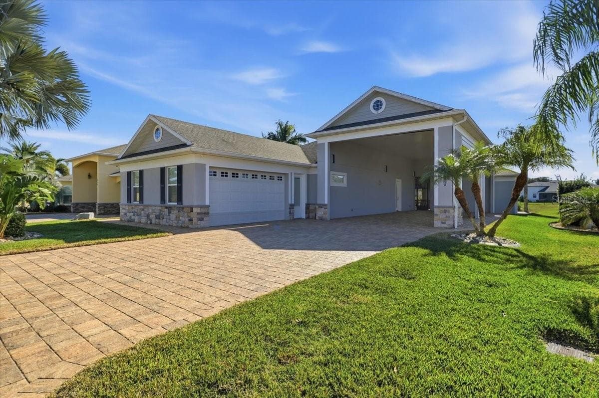 759 Teaberry Trl photo 3