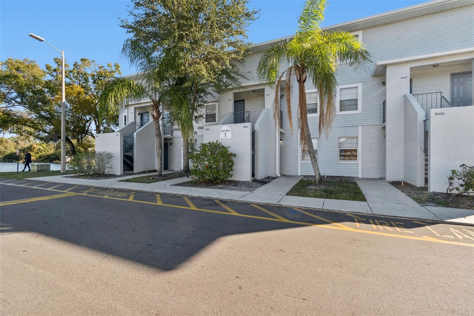 7015 Waterside Dr #1 photo 4