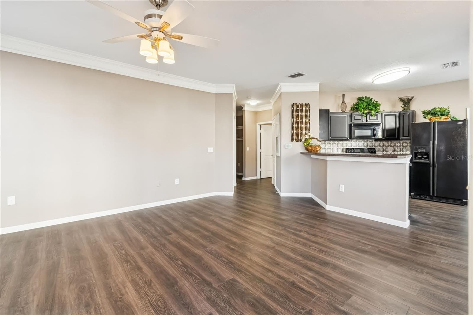 17978 Villa Creek Dr photo 3