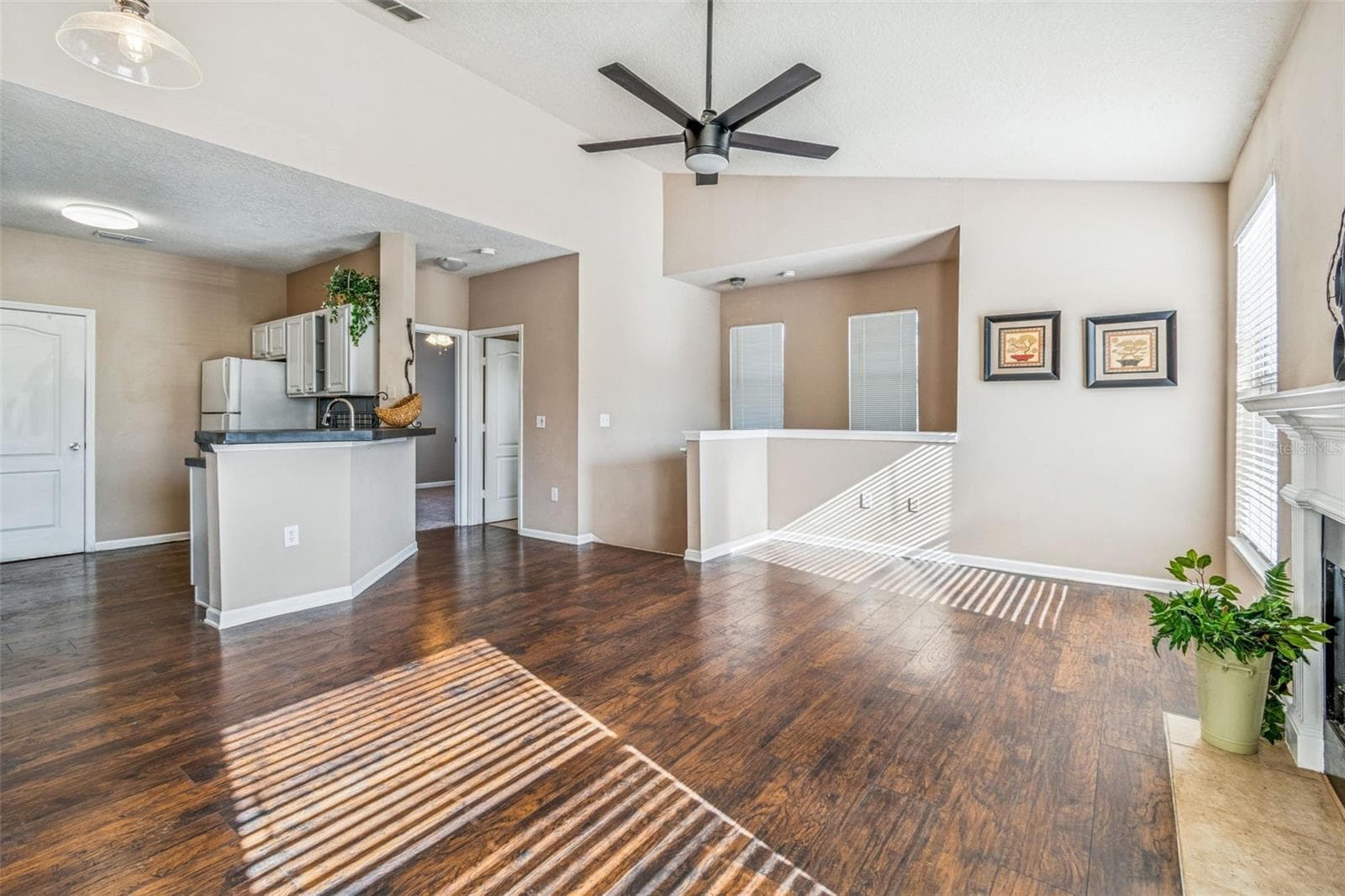 10434 Villa View Cir photo 5