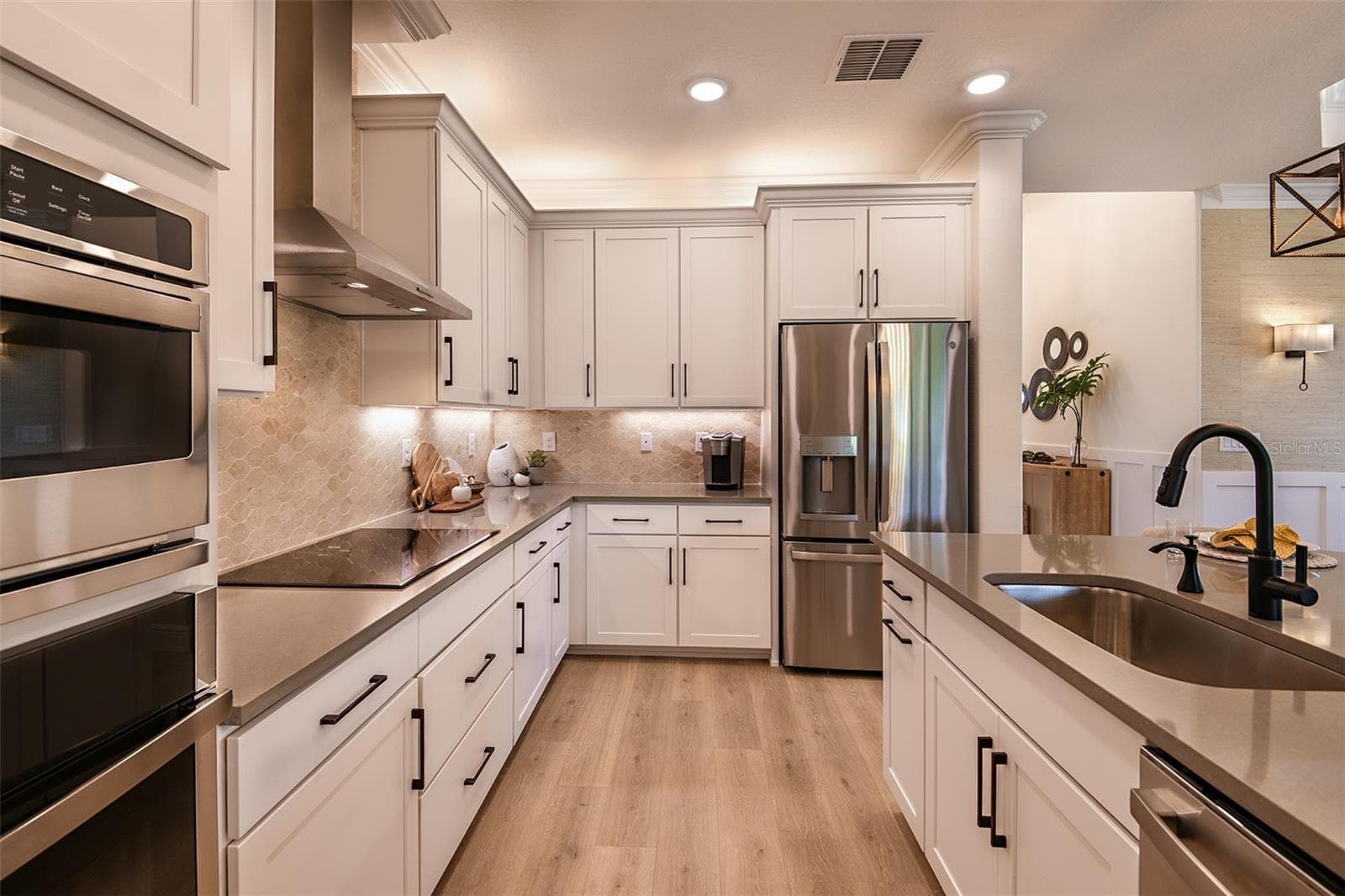 11335 Striped Bass CT photo 3