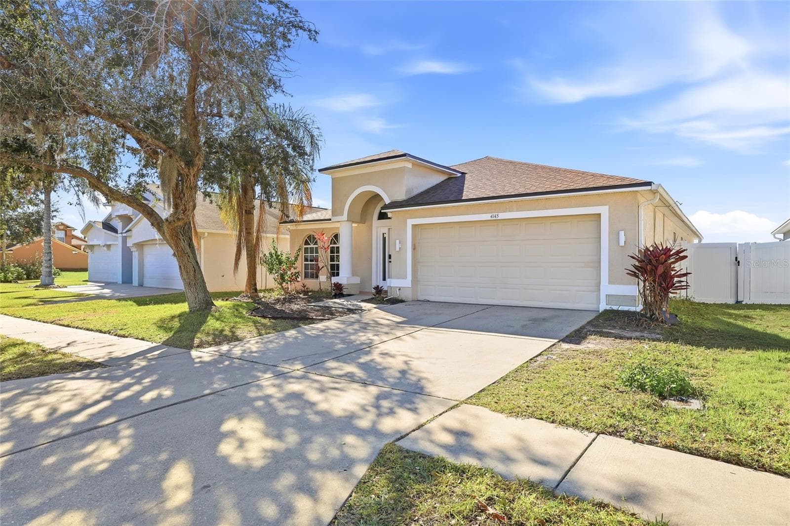 4145 Medbury Dr
