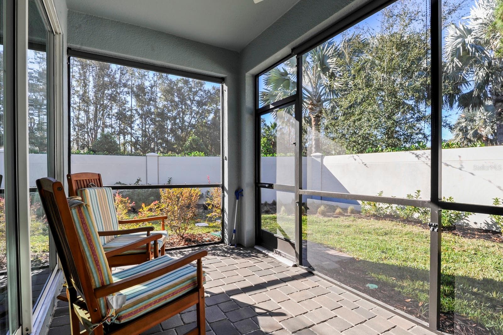 810 Ruddy Quail Pl photo 4