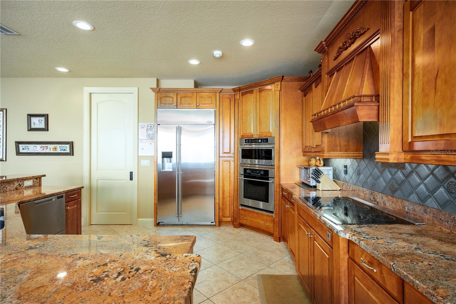 306 Harbor Dr photo 5