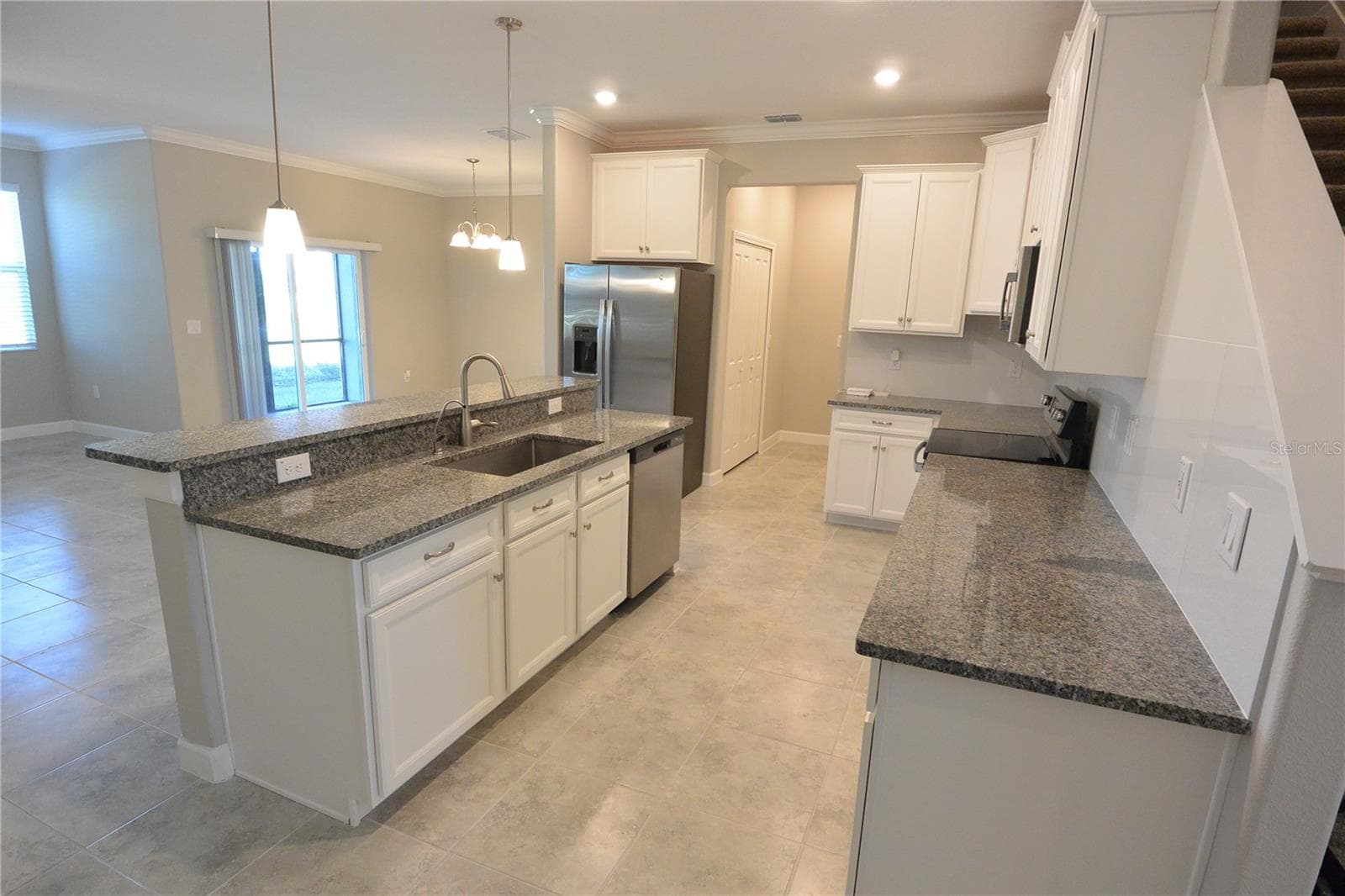 2277 Cerulean Sky Dr photo 5