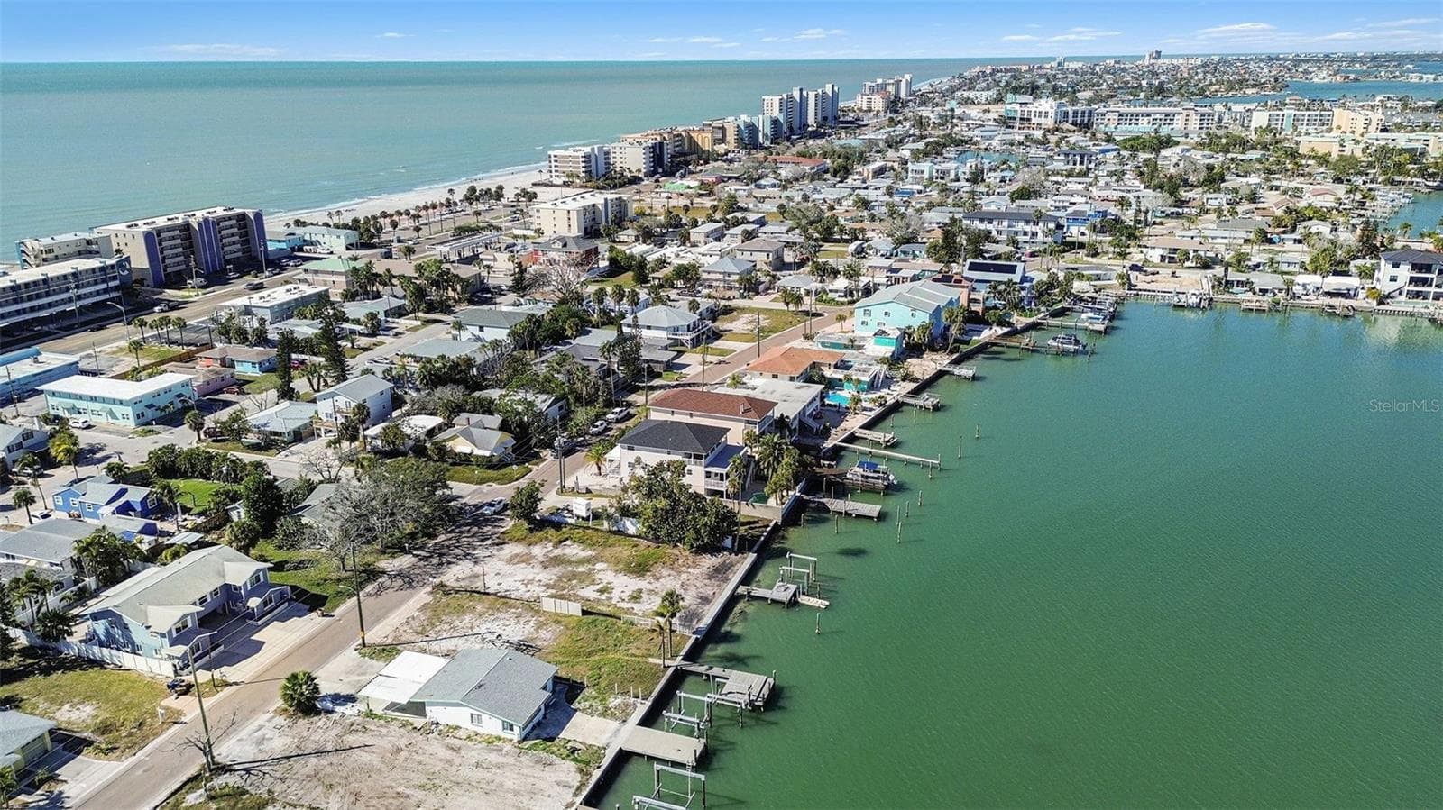 14215 N Bayshore Dr photo 3