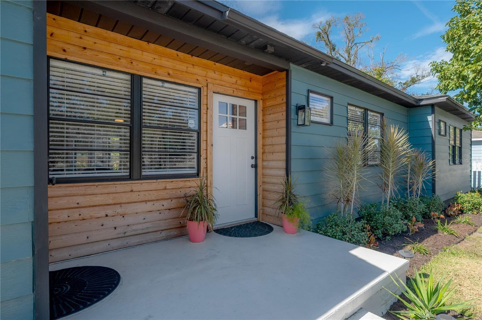 4110 N Marguerite St photo 4