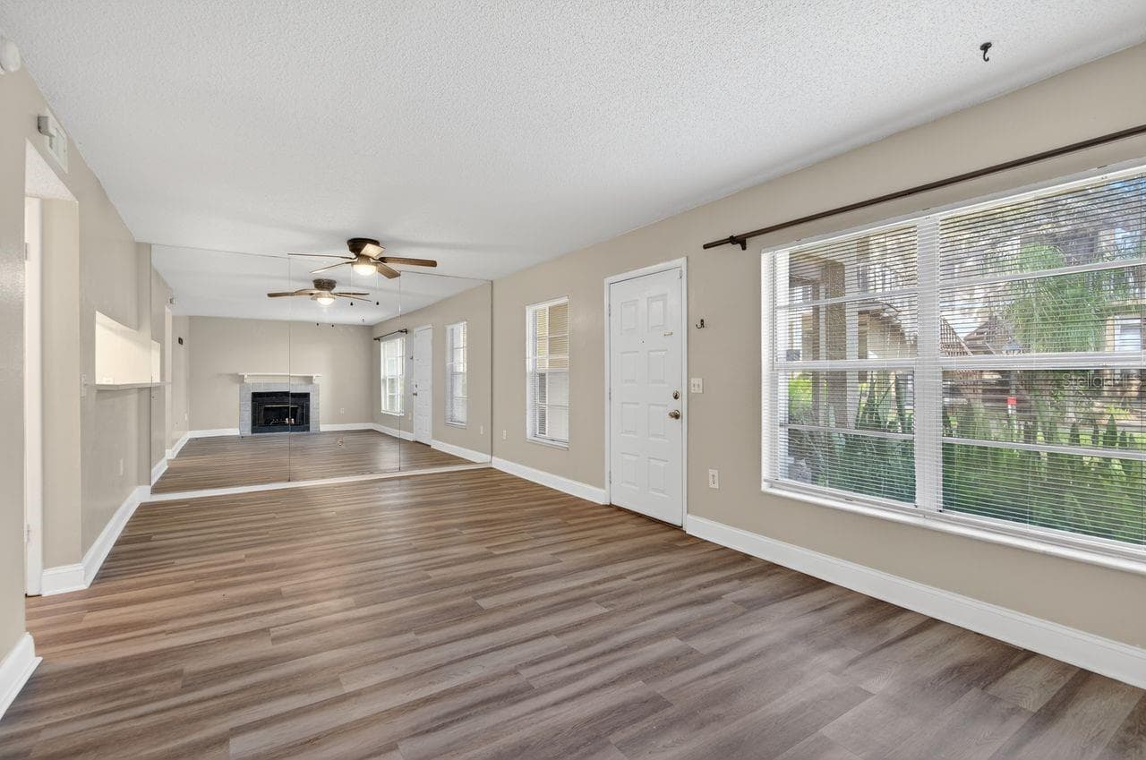 14319 Hanging Moss Cir #102 photo 5