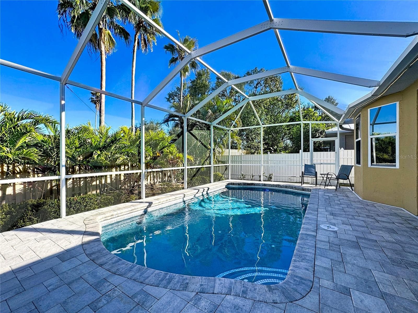 5376 Levi Ln photo 4