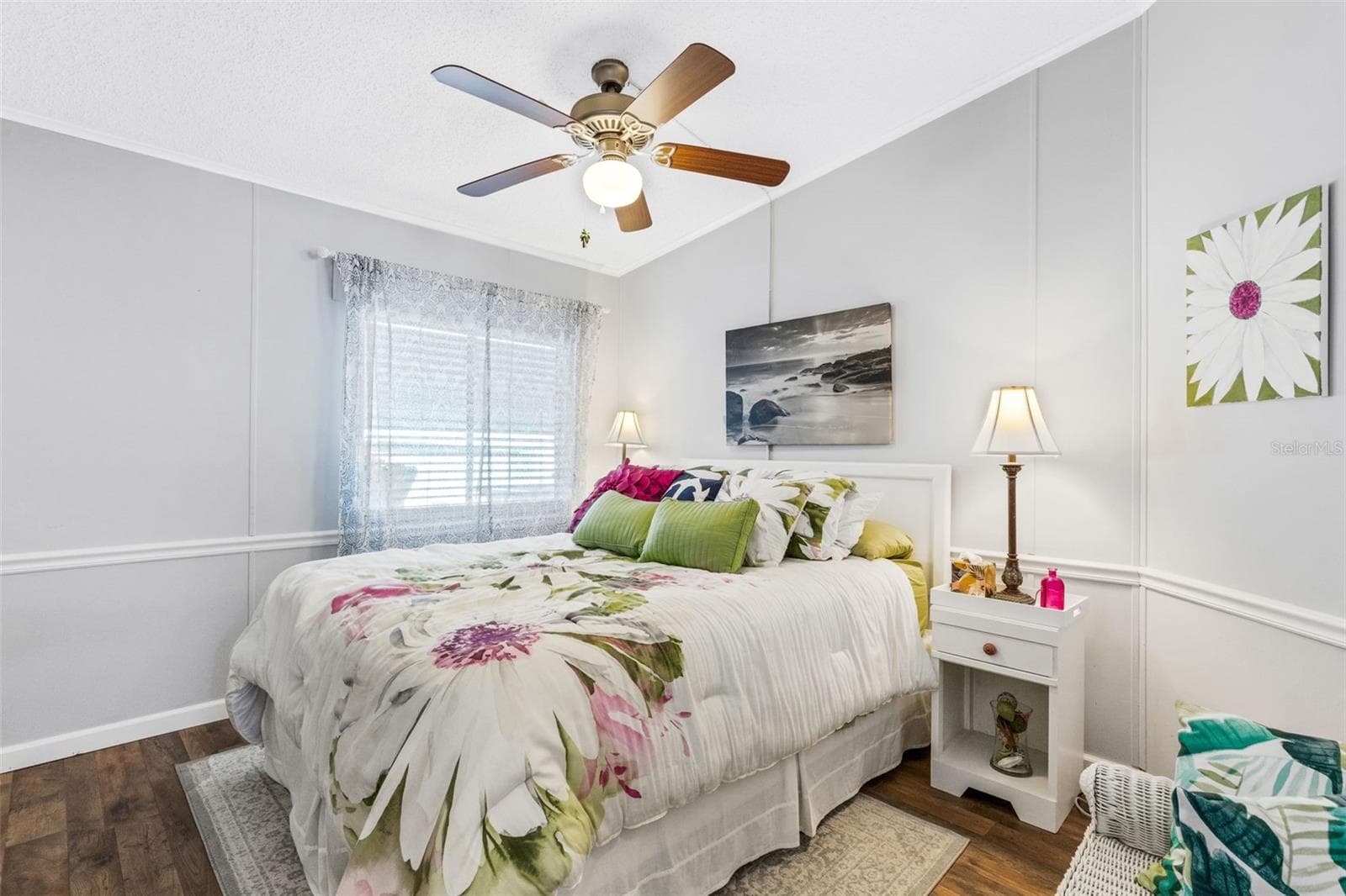 70 Mockingbird Ln photo 3