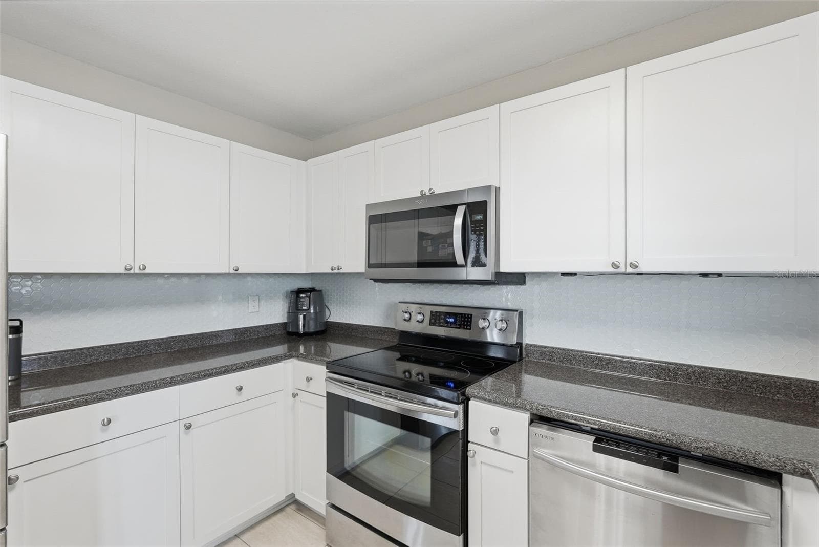 3783 Pompano #B photo 4