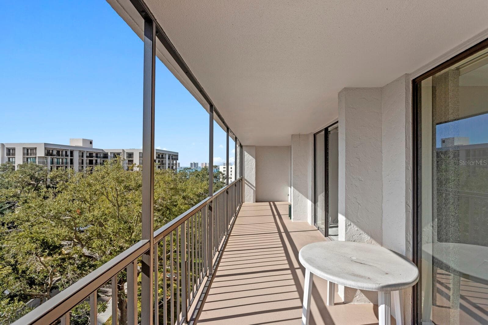 220 Belleview Blvd #702
