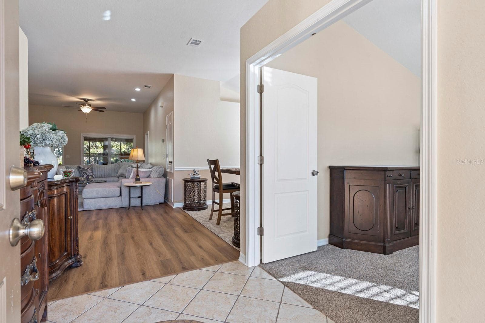 6838 Shimmering Dr photo 3