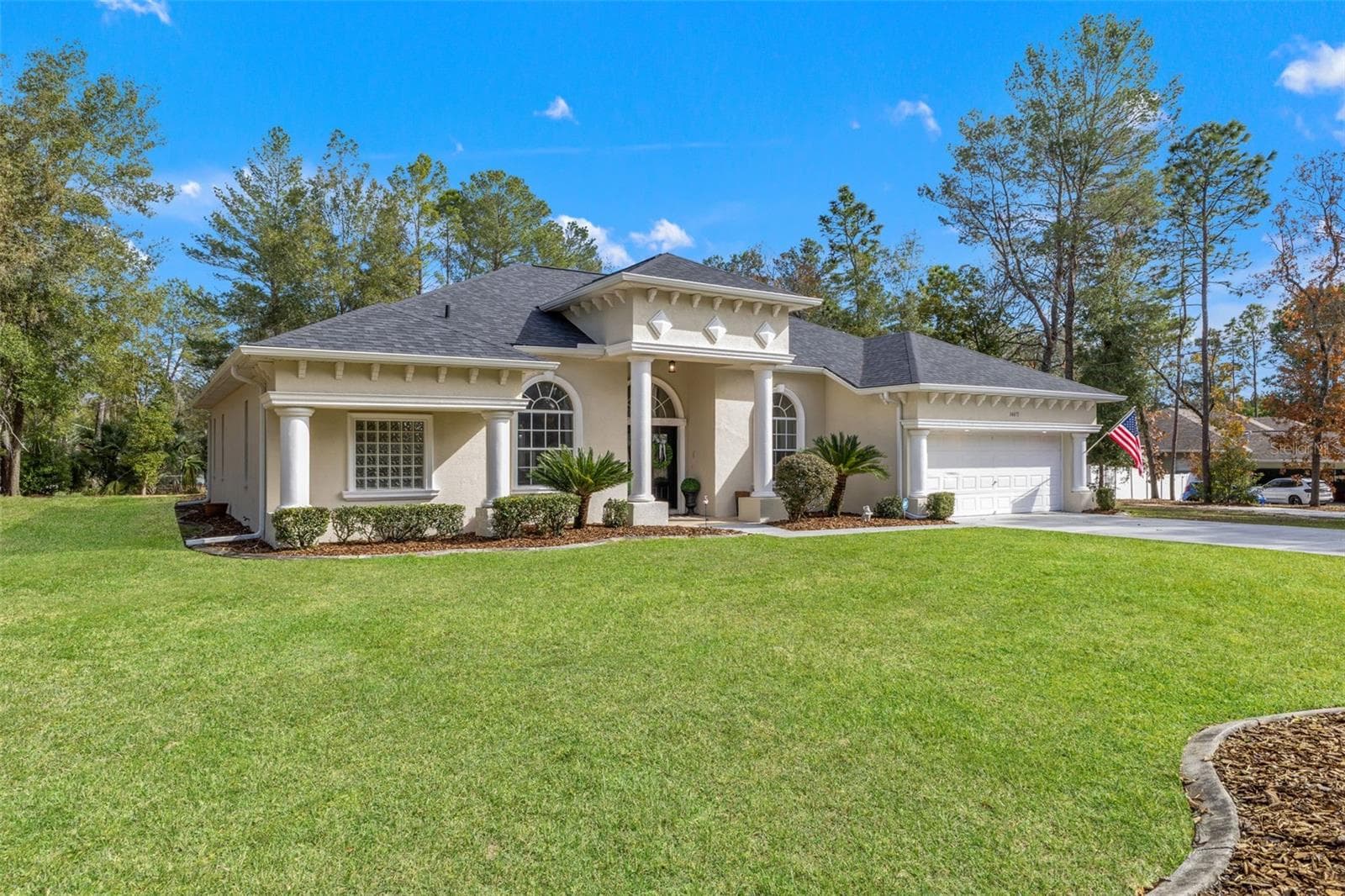14071 Linden Dr