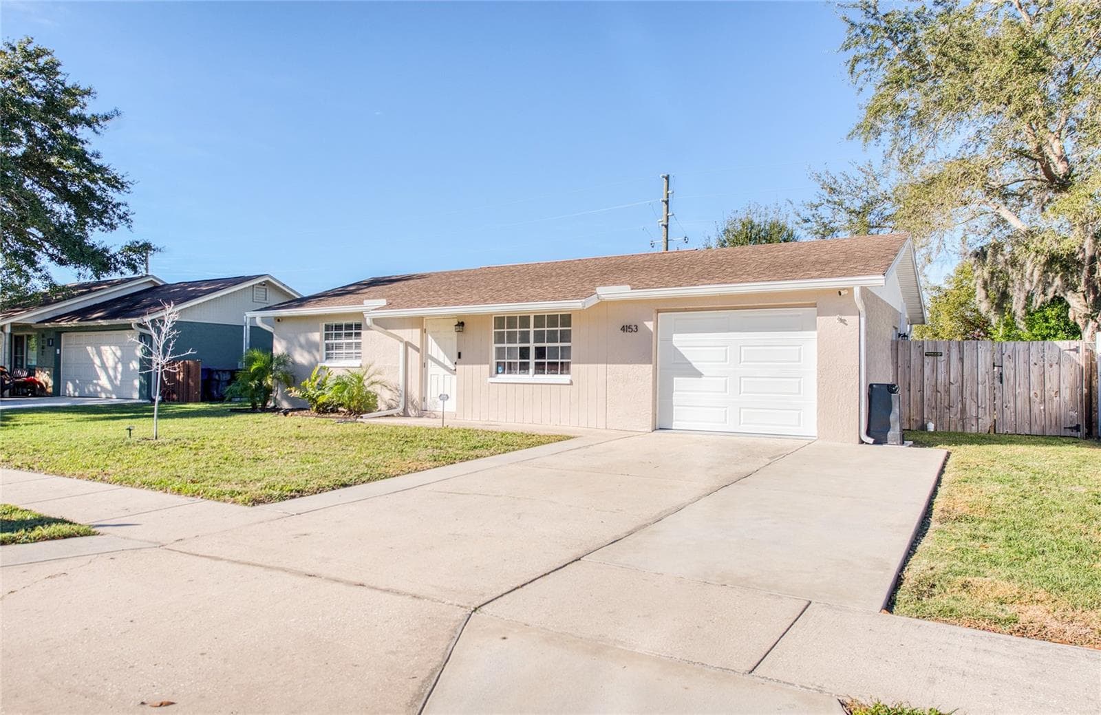 4153 Swallowtail Dr