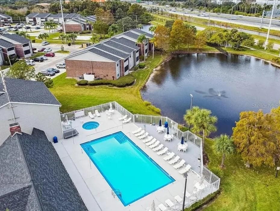 1400 Gandy Blvd N #512