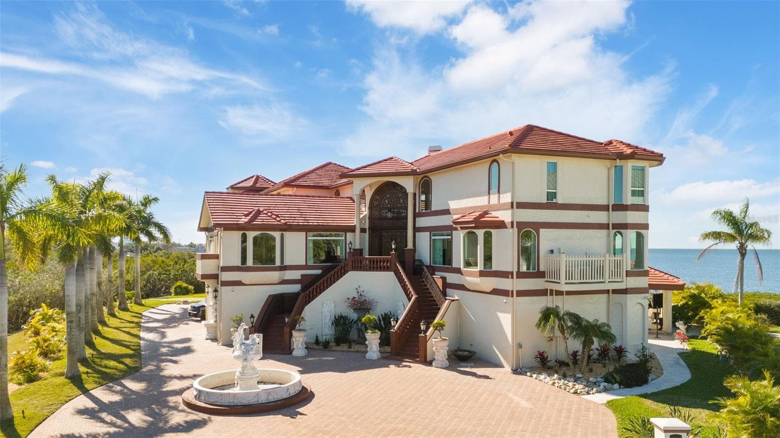 2115 Alexis CT